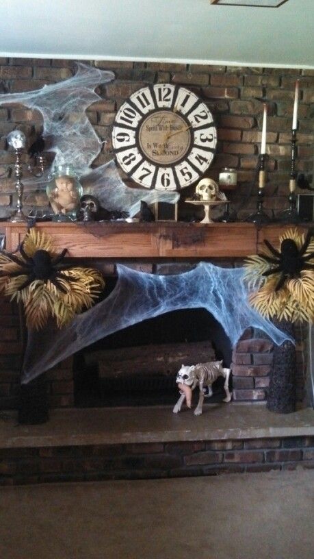 17 Best Images About Halloween On Pinterest Halloween Mantel