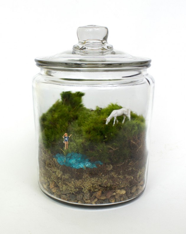 17 Whimsical Themed Terrarium Decorations