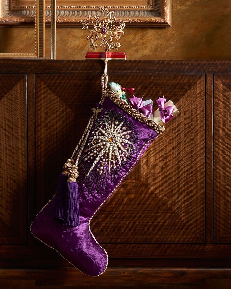 19 Amazingly Gorgeous Purple Christmas Decorations To Add