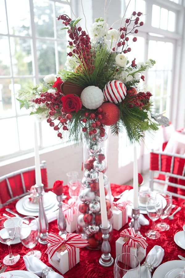 35 Best Christmas Table Settings Decorations And Centerpiece Ideas