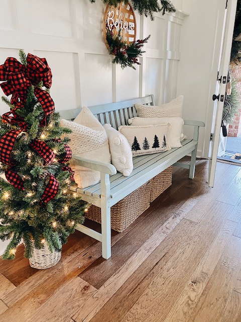 5 Essential Things For A Lovely Christmas Home She Gave It A Go