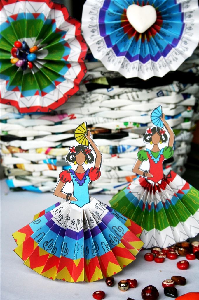 9 Diy Tissue Paper Cinco De Mayo Decorations Made In A Day