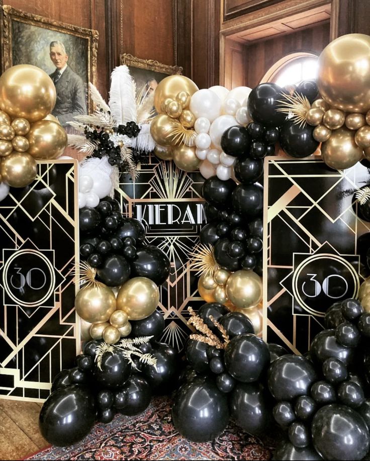 Amazon Com Roaring 20S Party Decorations Great Gatsby Party