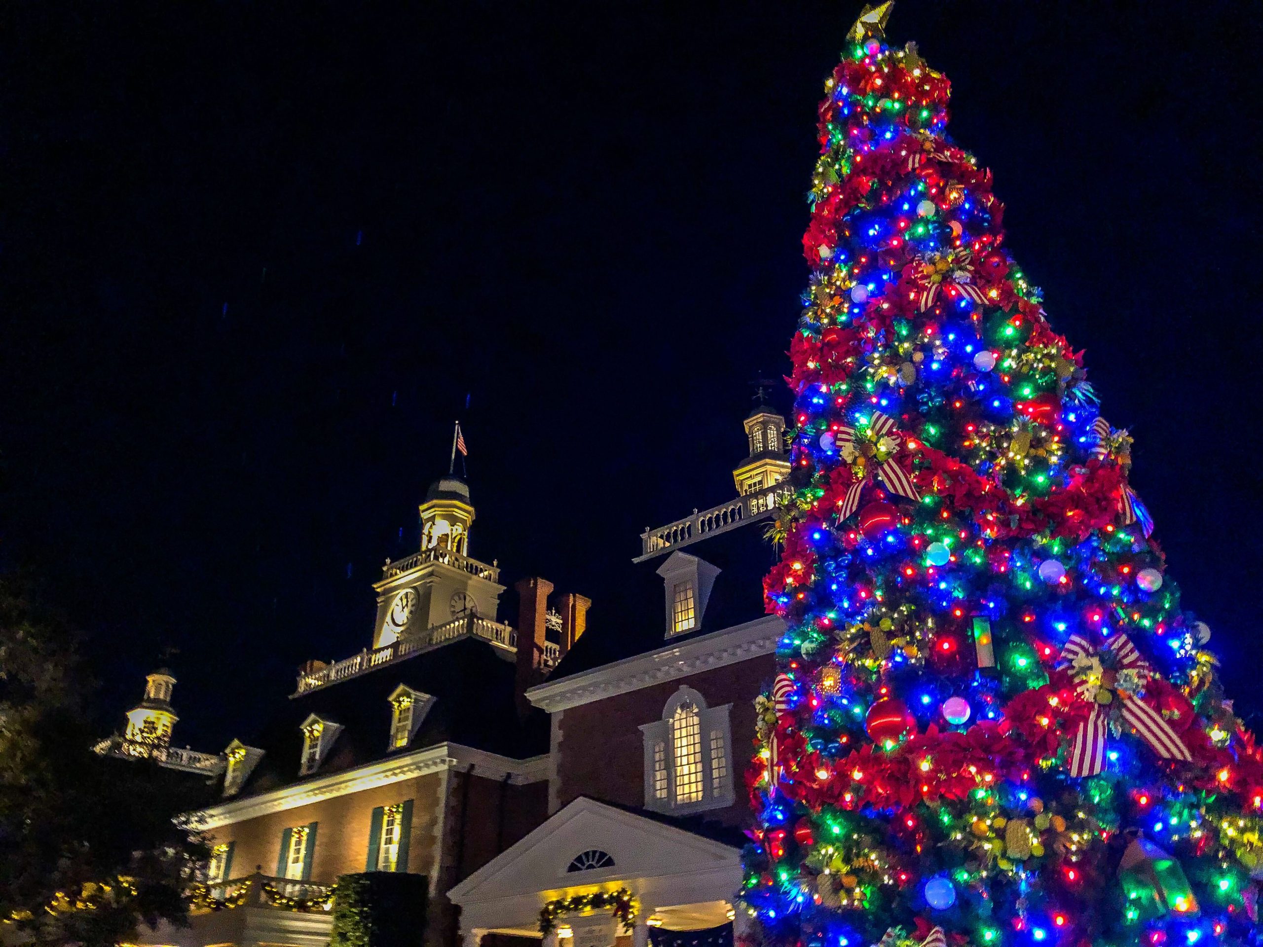 American Adventure Pavilion Epcot Holiday Decorations Touringplans