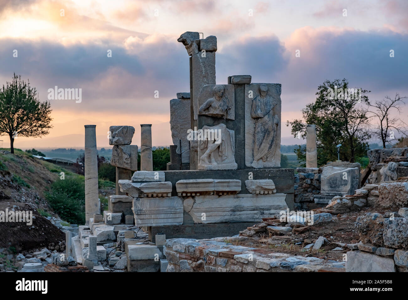 Ancient City Ephesus Efes In Turkey Ancient Architectural Structures