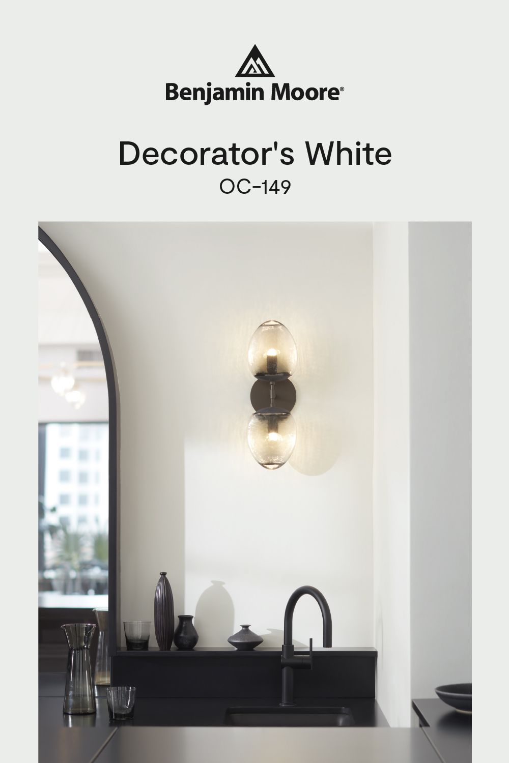 Benjamin Moore Decorator Amp 39 S White Oc 149 Vs Pantone Col Grey 1 C Side By Side Comparison