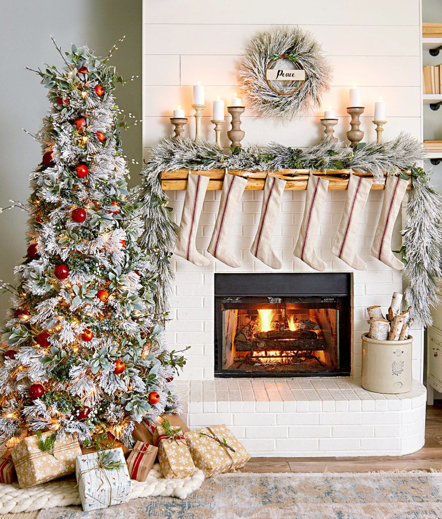 Best Time To Take Down Your Christmas Decorations Stylish Home Decor