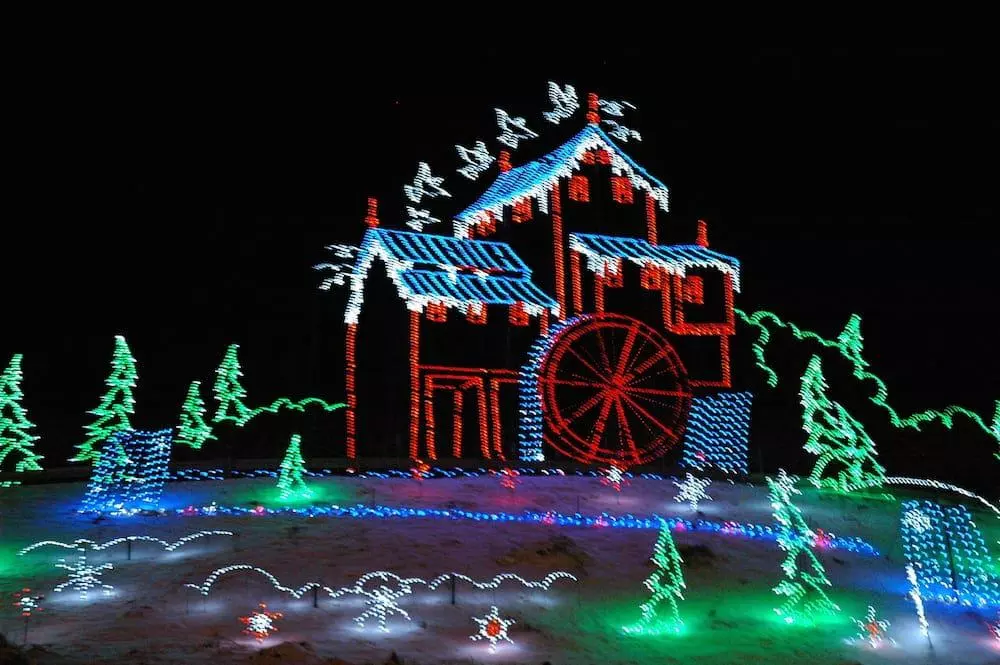 Christmas In Gatlinburg And Pigeon Forge Top 7 Holiday Activities