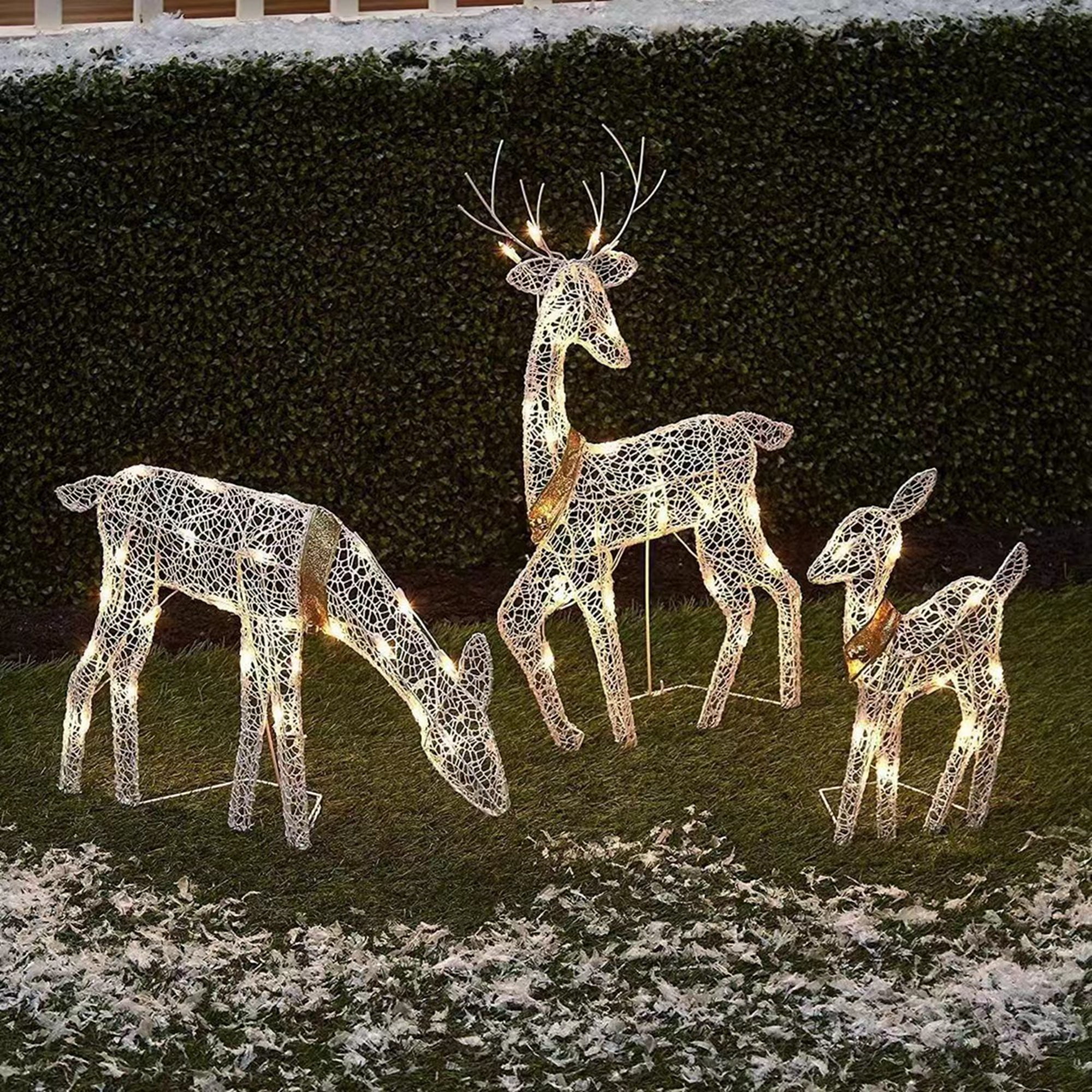 Christmas Reindeer Family Set 3Pc Pre Lit Led Lights Outdoor Patio