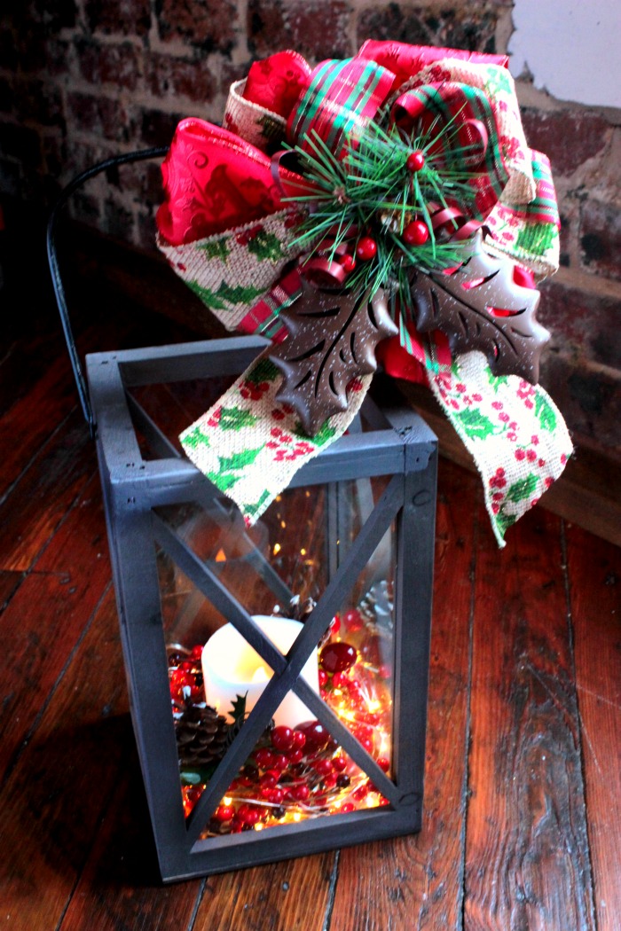 Diy Christmas Lantern Tutorial How To Decorate A Christmas Lantern