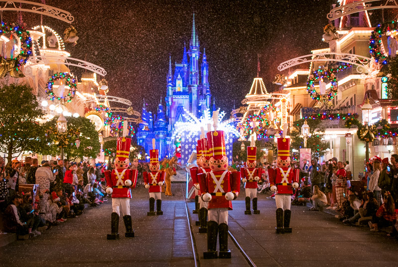 Full Guide To Mickey S Very Merry Christmas Party At Magic Kingdom In