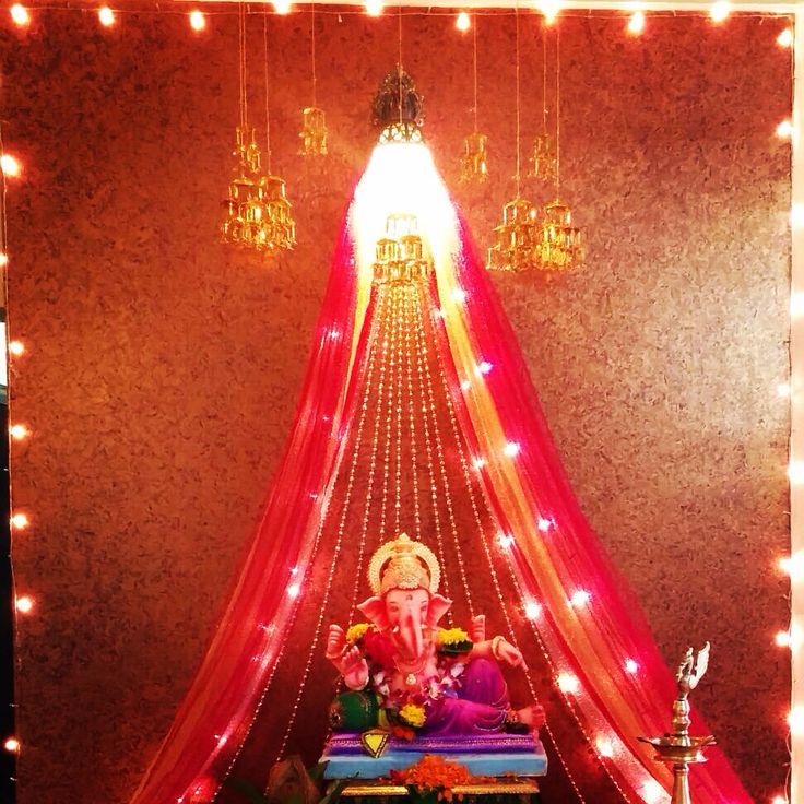 Ganpati Decoration Ideas At Home Using Dupatta Ganpati Backdrop