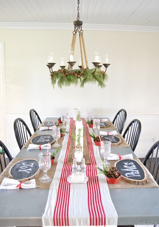 How To Decorate Your Dining Table For Christmas 20 Stunning Ideas