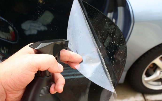 How To Remove Car Window Tint At Home In 3 Simple Ways