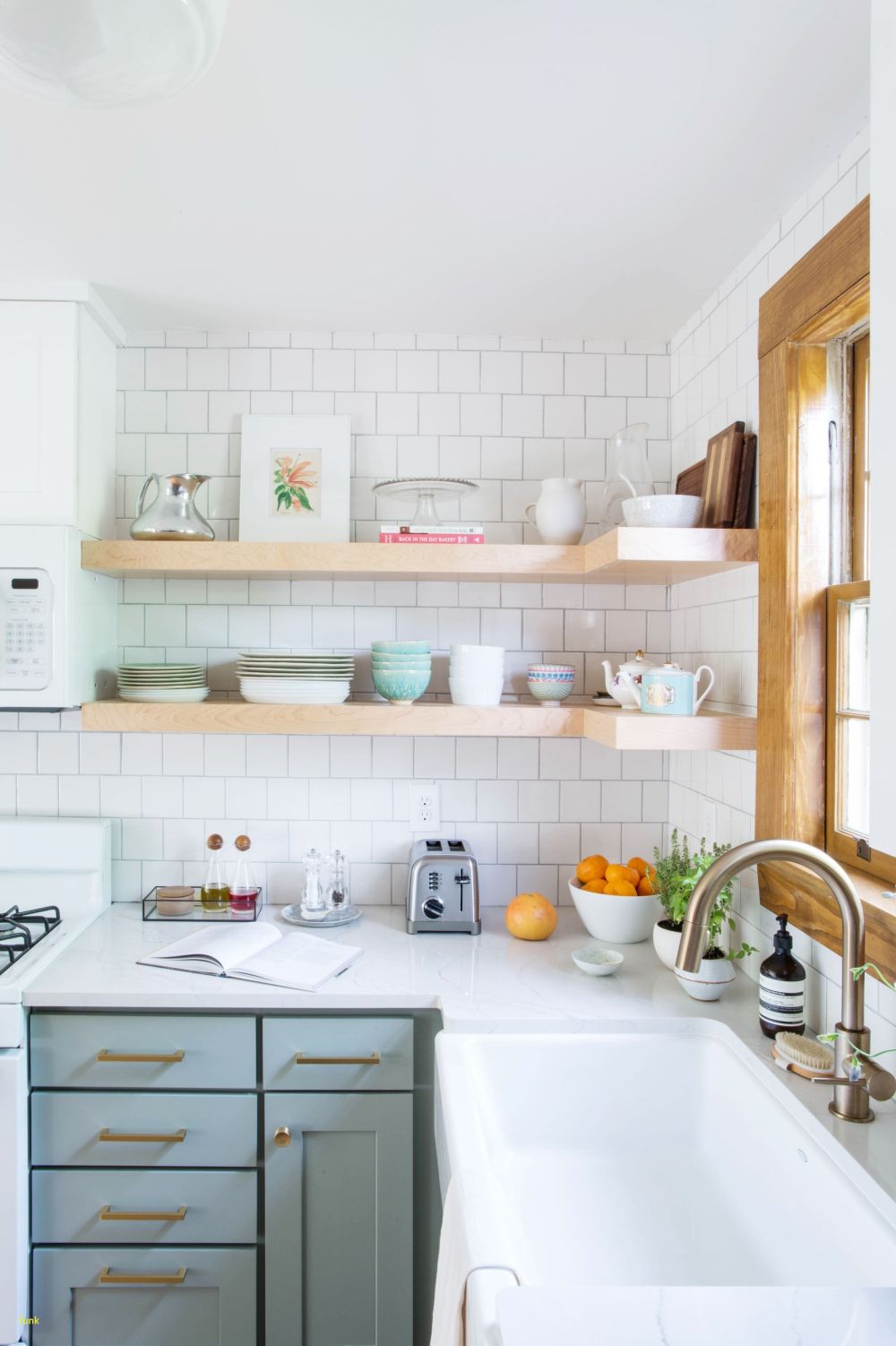 How To Style Your Open Kitchen Shelving