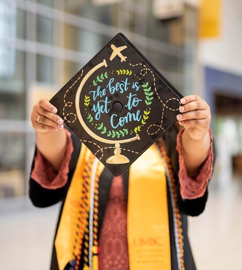 I Love Seeing How People Decorate Their Graduation Caps It S Such A