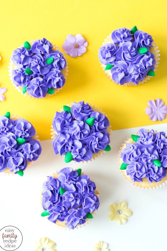 Learn How To Make Easy Flower Cupcakes With Frosting This Video