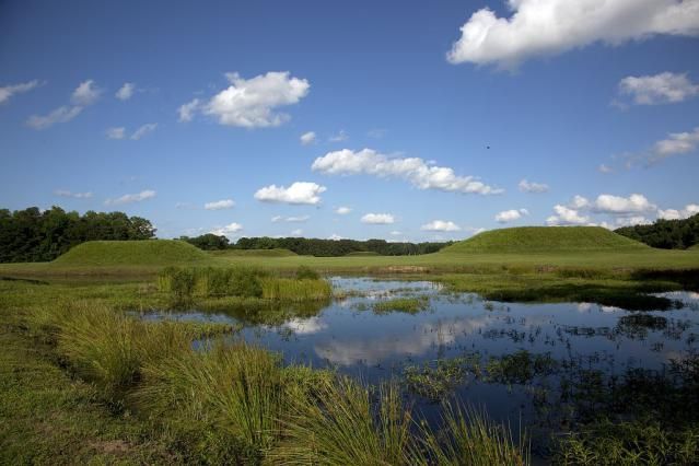 Mississippians Were Pre Columbian Mound Builders And Farmers Cahokia Carbon Sequestration