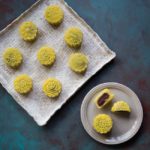 Mung Bean Paste Mooncake With Dou Sha Filling