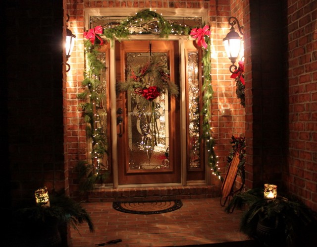 Outdoor Christmas Decorations Ideas Porch