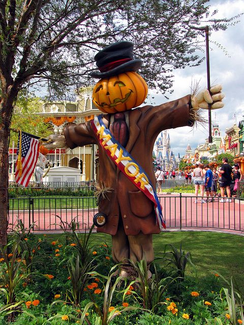 Photos Halloween Decorations At The Magic Kingdom