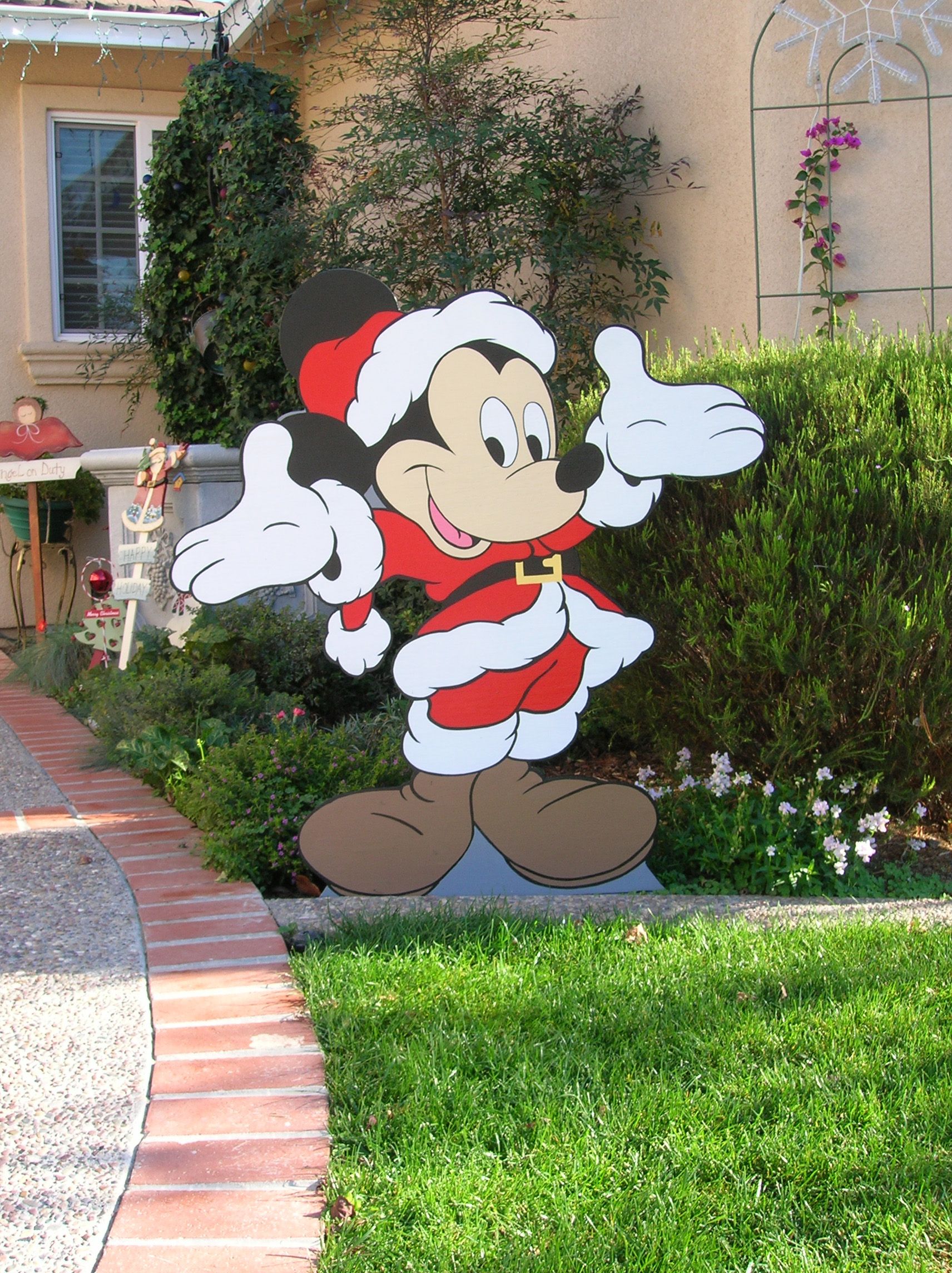 Pin By Jackie Parker On Christmas Christmas Yard Art Outdoor Christmas Christmas Diy