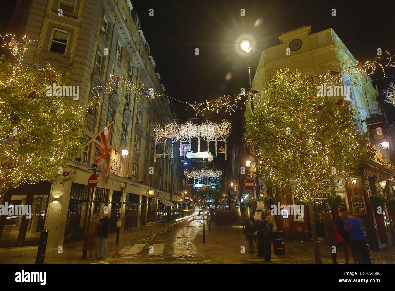 Seven Dials Christmas Hi Res Stock Photography And Images Alamy