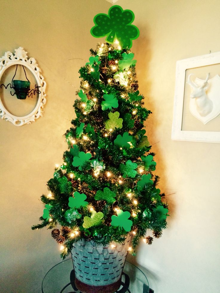 St Patrick S Day Tree Done All With Dollar Tree Decor Easily Done For