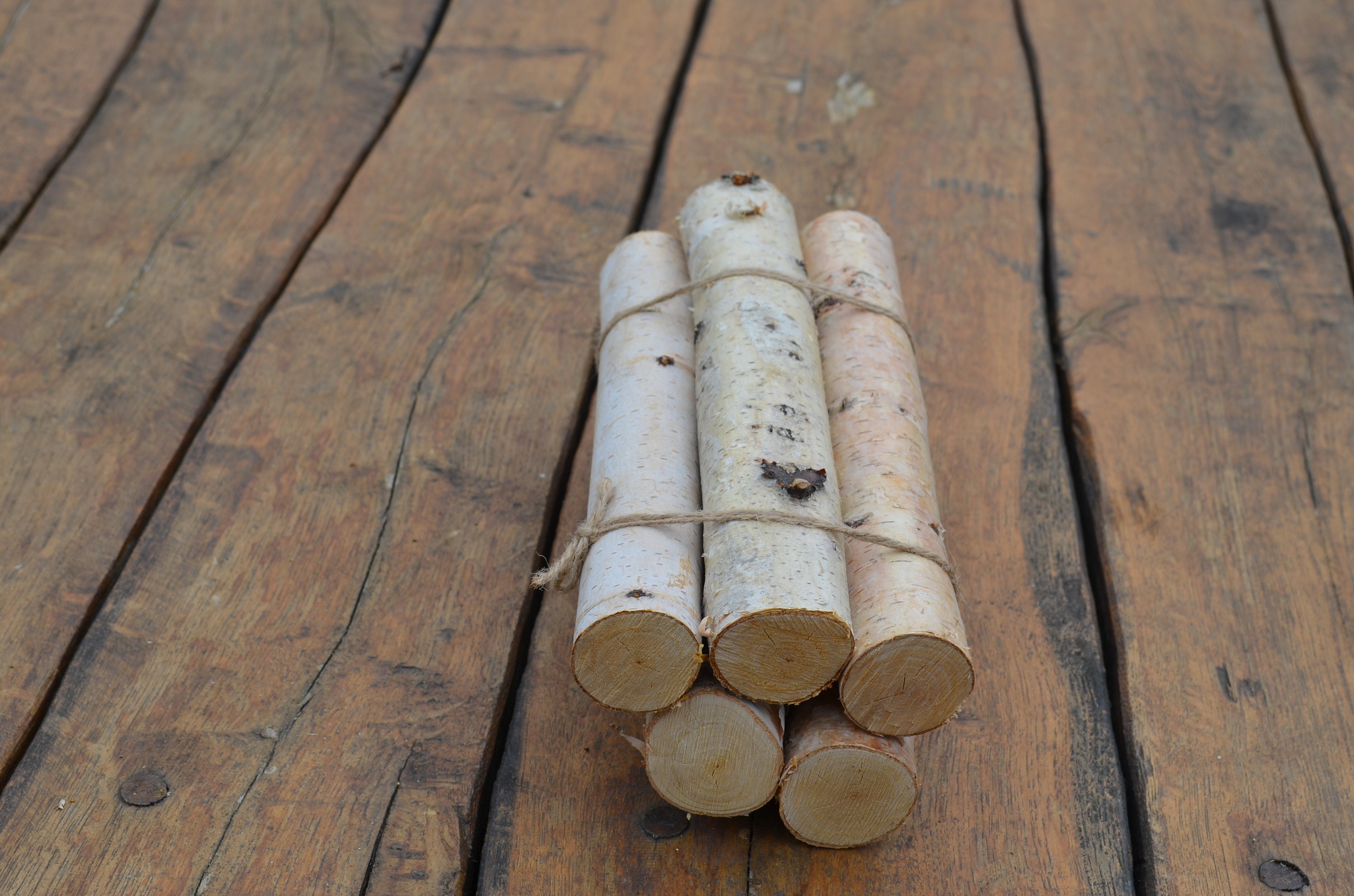 Stack Birch Logs To Make Cute Snowmen Birch Wood Crafts Birch Craft