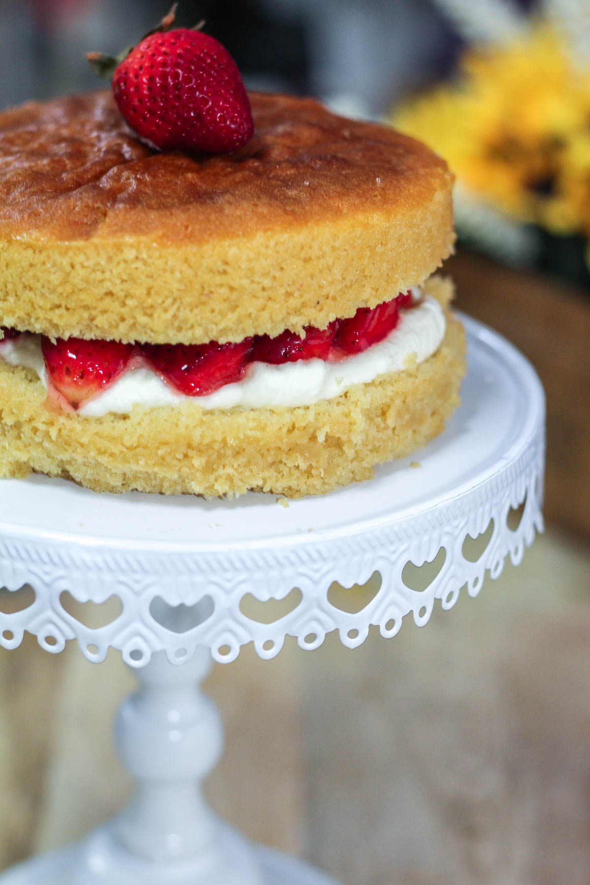 Summer Victoria Sponge Cake Cake Frosting Recipe Victoria Sponge Cake Frosting Recipes