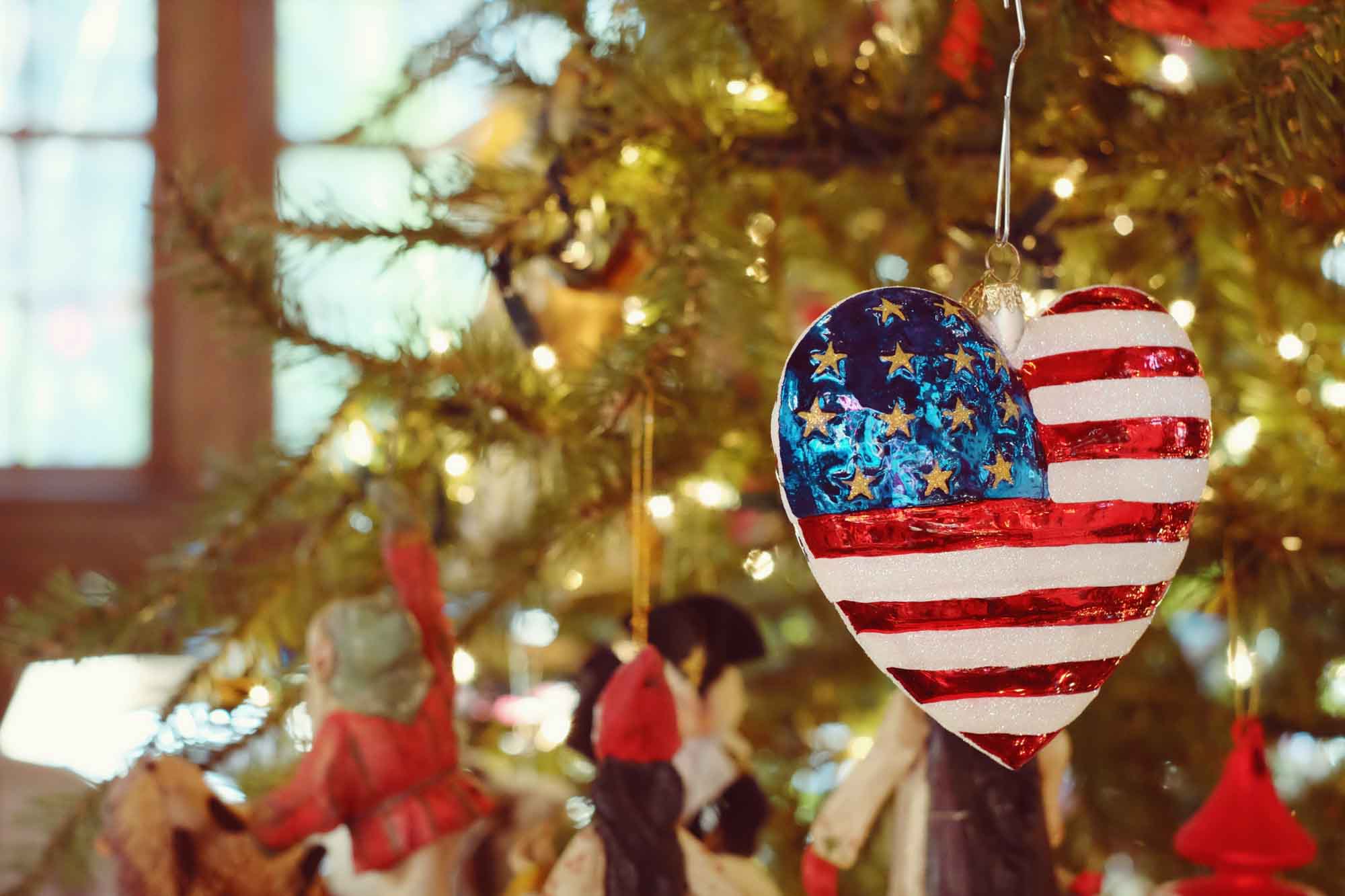 The 23 Most Magical Christmas Towns In America Christmas Town Places