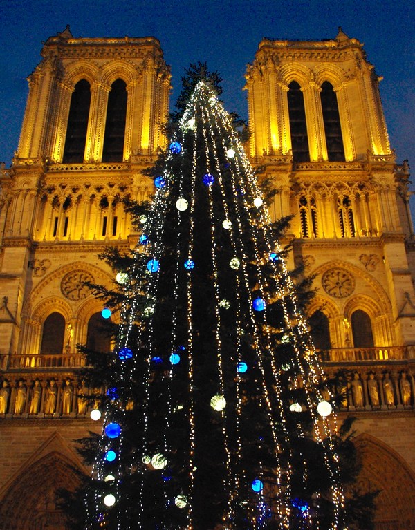 The Traditions Of The French Christmas Tree French Moments