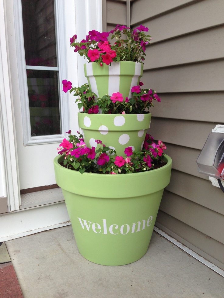 Tiered Planter Ideas That You Can Easily Make With Clay Pots