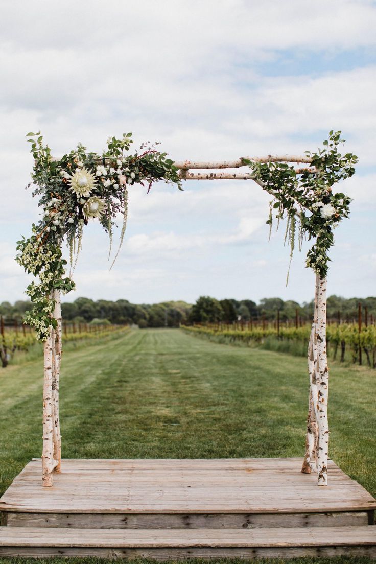 Top Wedding Arch And Arbor Ideas For Your Perfect Ceremony Arch