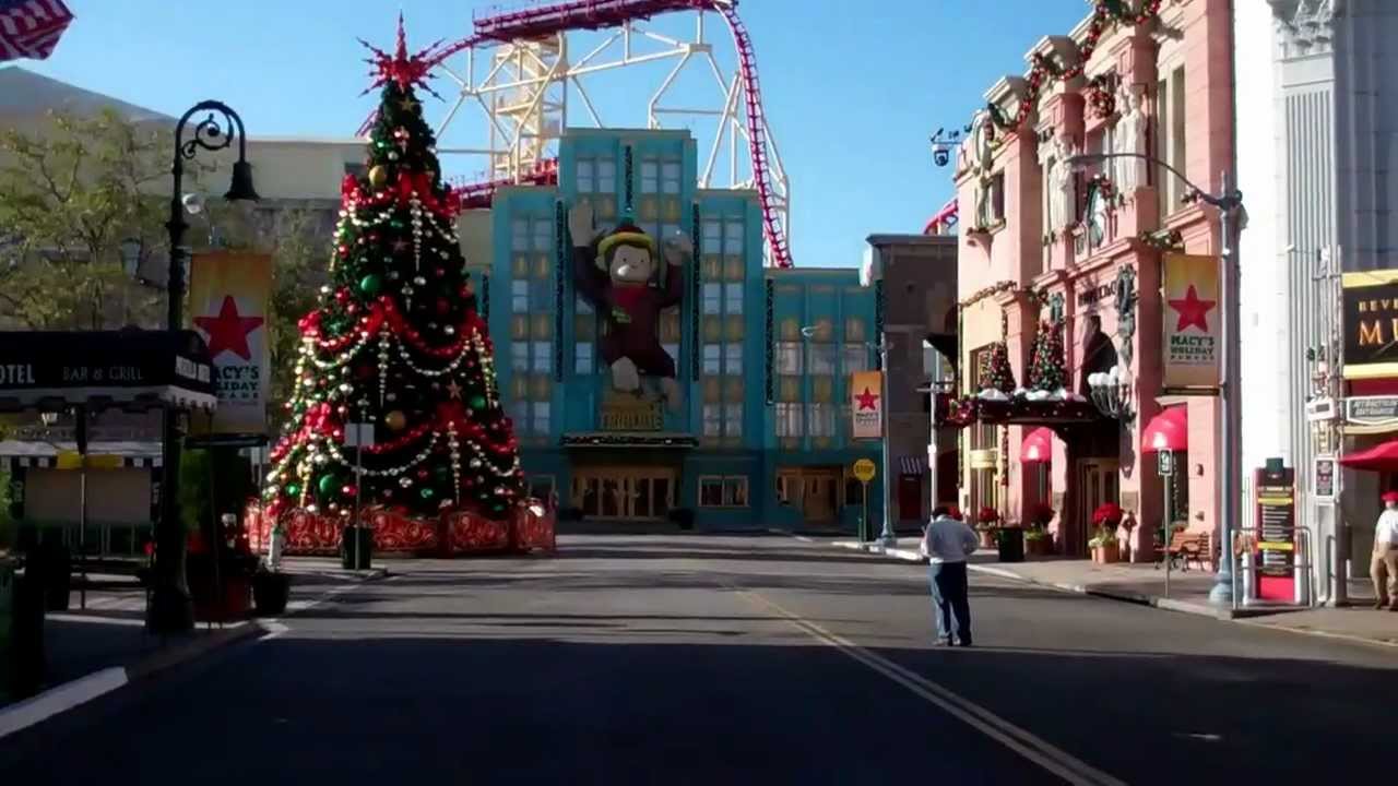 Universal Studios Orlando Christmas Decorations 2011 Hd Youtube