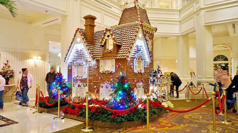 When Does Disney Start Decking the Halls for Christmas?