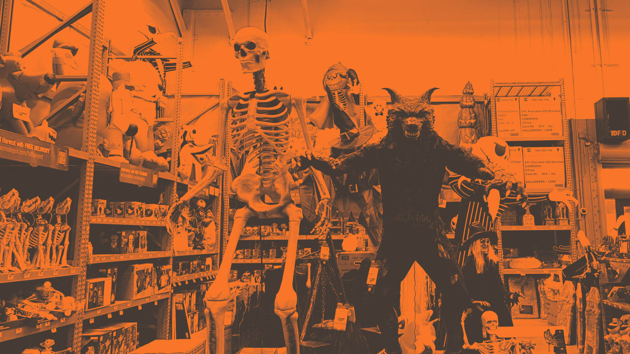 Home Depot's Halloween Decor: When to Shop?