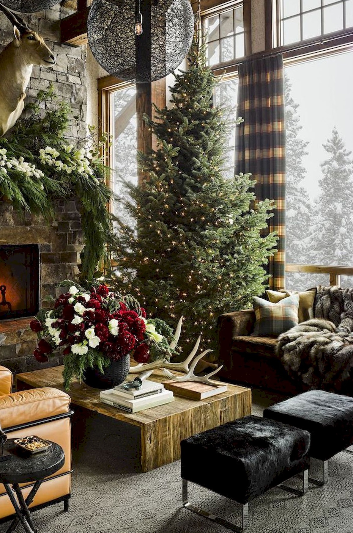 The Best Time to Decorate for Christmas: Revealed