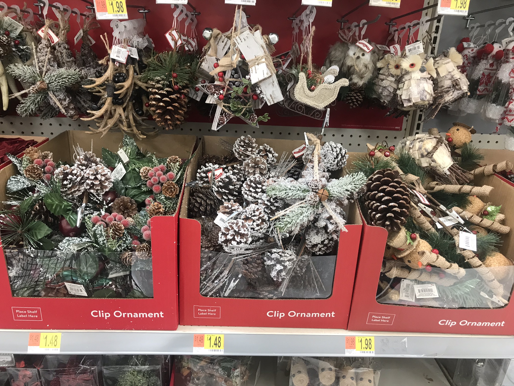 When Do Christmas Decorations Hit Clearance at Walmart?