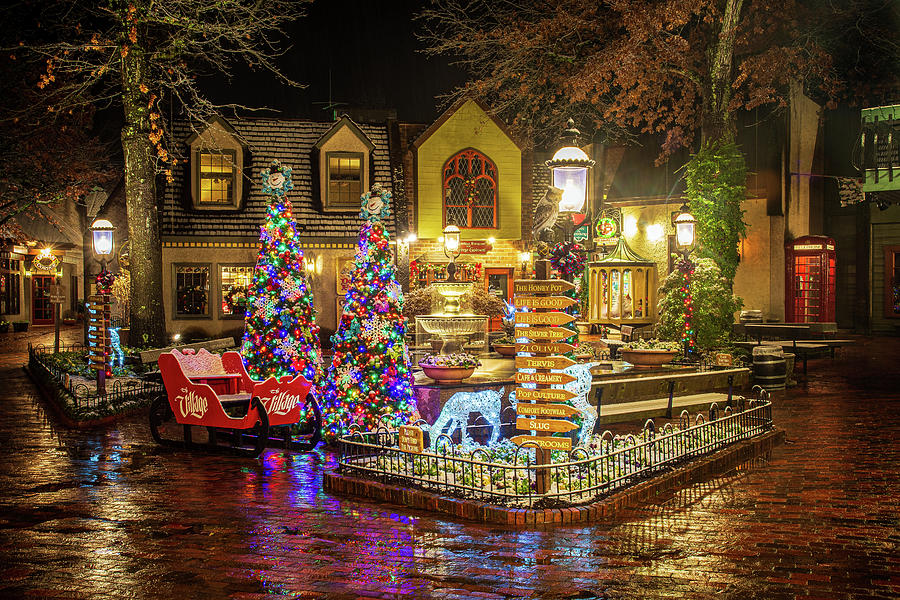 Gatlinburg's 2022 Christmas Decor Schedule: Dates Revealed