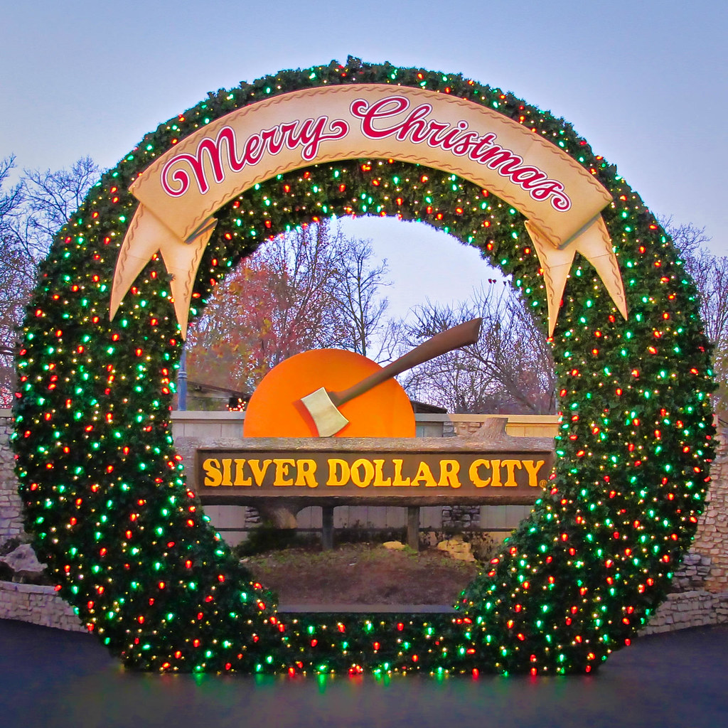 Silver Dollar City's 2020 Christmas Decor Schedule Revealed