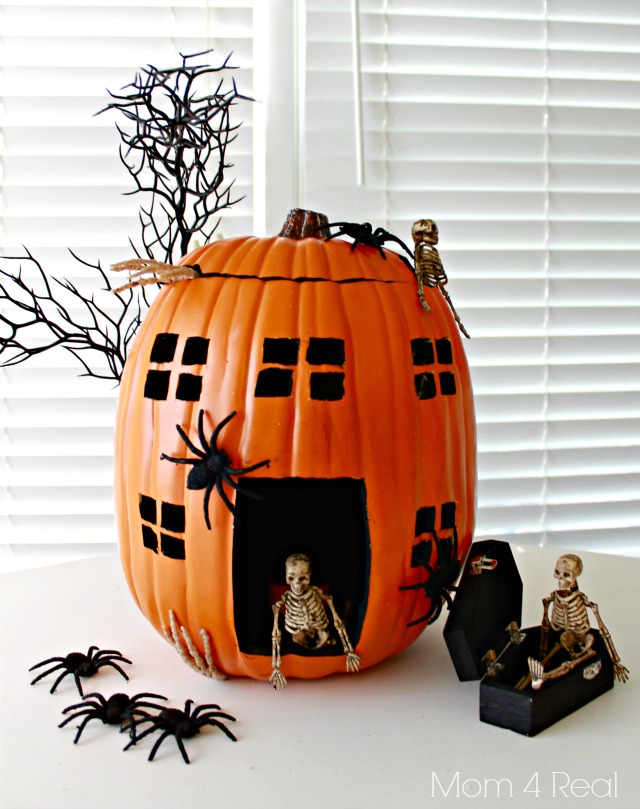 5 Best Times to Decorate Your Real Pumpkin