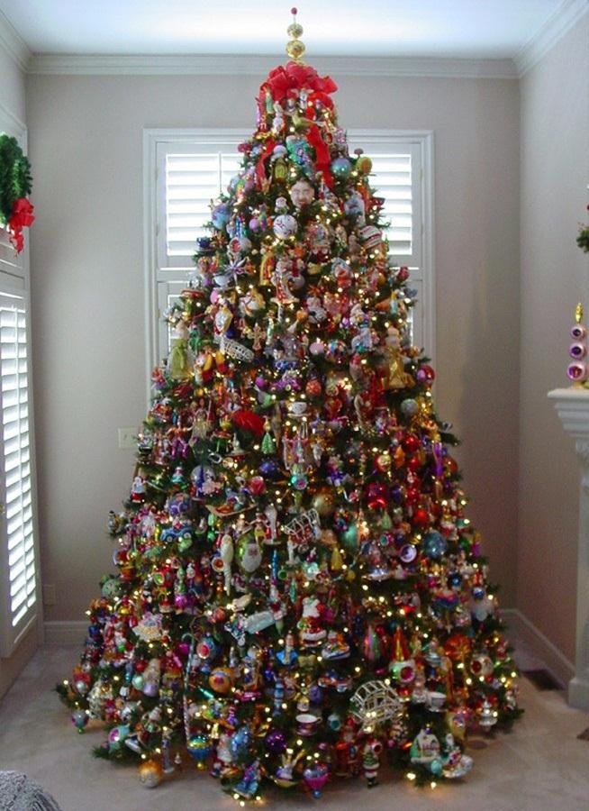 5 Fun Facts About the First Christmas Tree