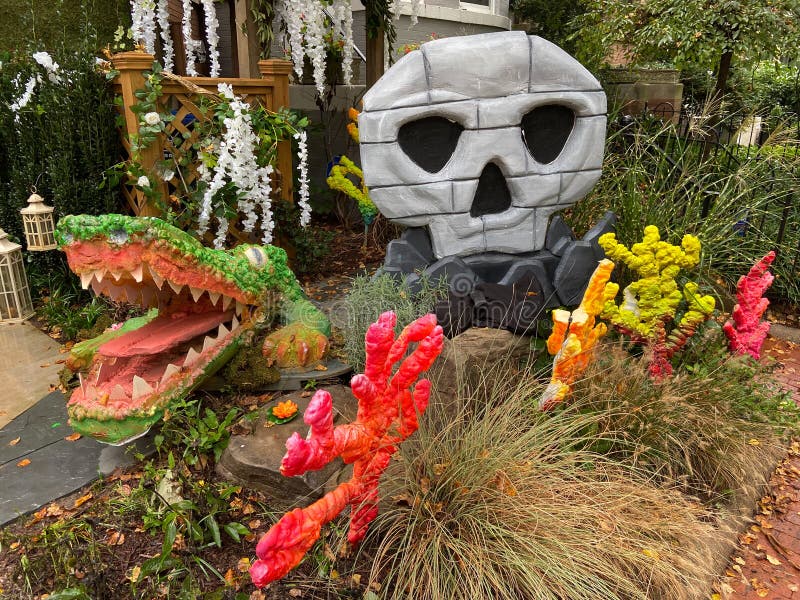 Where to Buy Authentic Day of the Dead Decorations