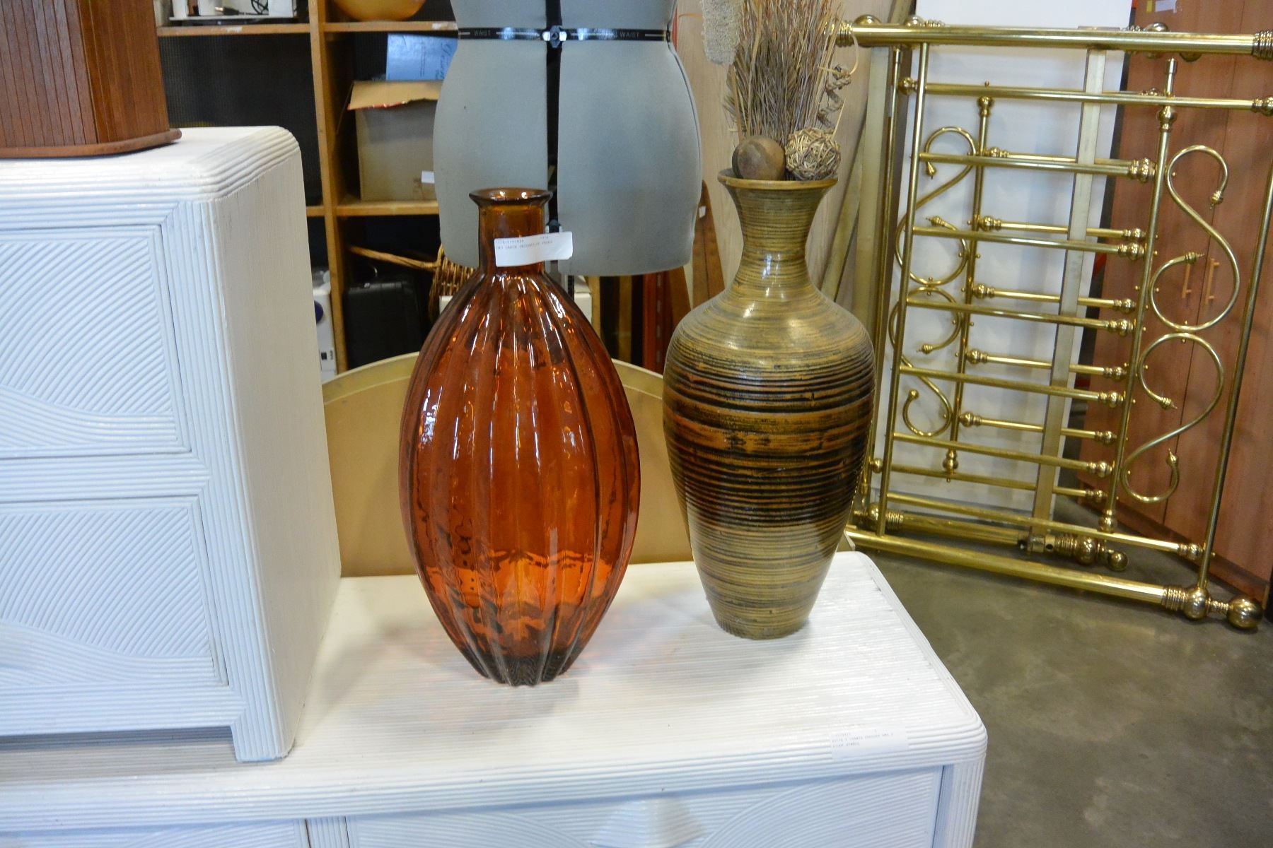 7 Stores to Find Giant Decorative Vases