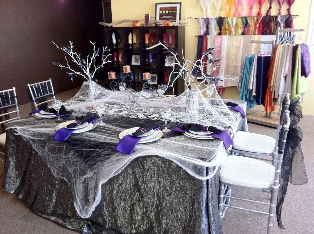 5 Best Places to Buy Halloween Decorations