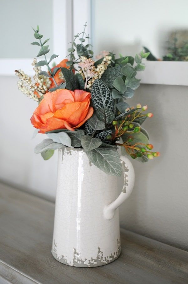 5 Reasons Neutral Fall Florals Boost Your Decor